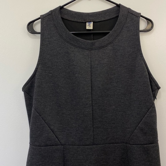 Dark heather gray professional dress- sleeveless knit sheath dress - Picture 4 of 6